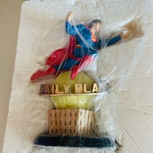 Nib superman statue hallmark 1996 new inbox